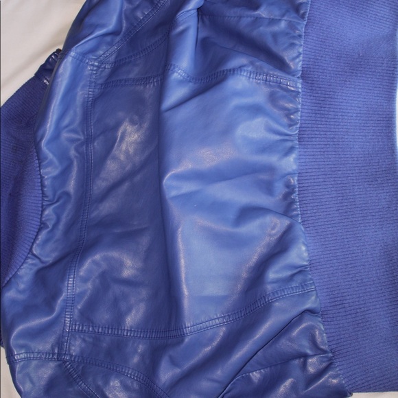 Royal blue real leather jacket - Picture 2 of 4